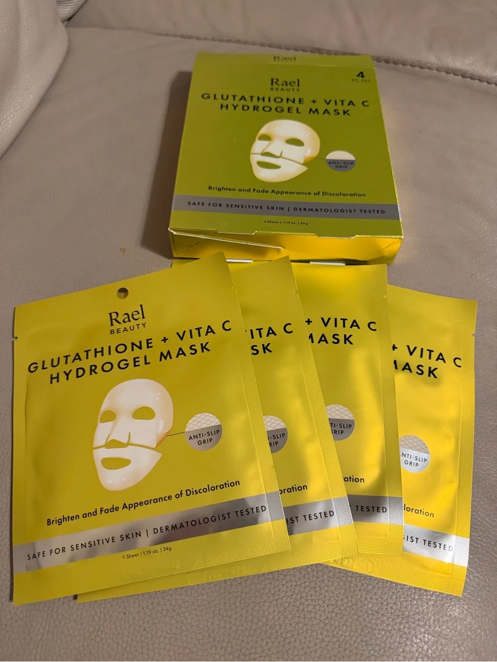 Rare Beauty Glutathione + Vita C Hydrogel Mask — Bright Yellow Sheet Pack